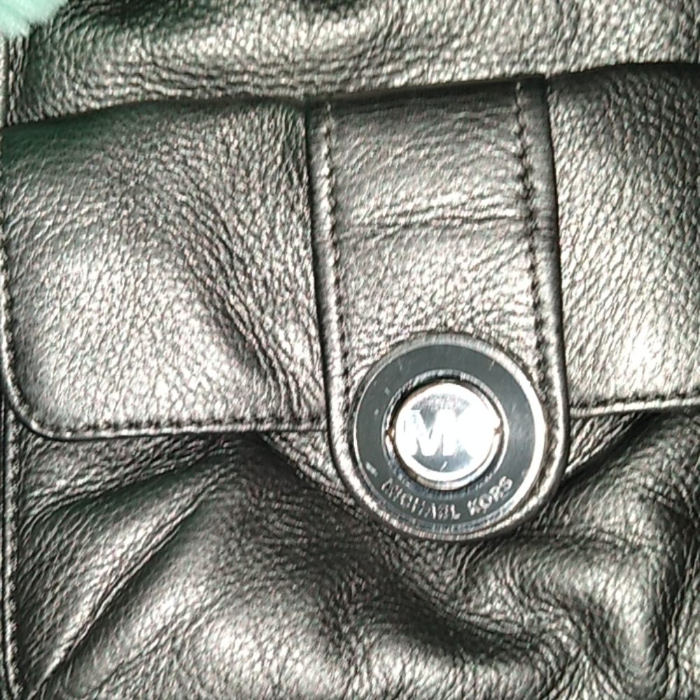 Michael Kors Bag EUC - Picture 7 of 10